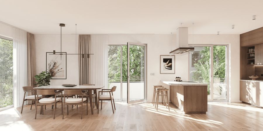 Heller Essbereich mit Holzküche und großen Fenstertüren